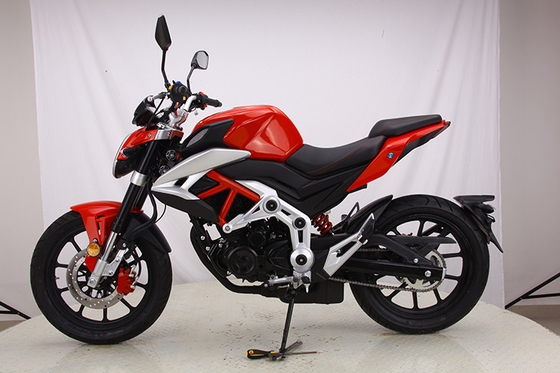 High Performance Naked Sport Motorcycle 200 Cc 250 Cc Comfortable Swift Control